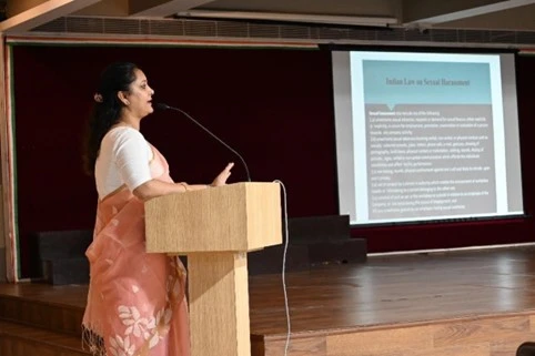 4ea5086a-0c26-4218-8f65-9eec23677d9a