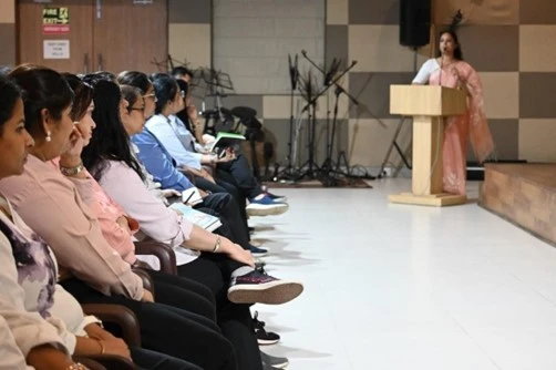 29440125-419c-40ce-973c-770b113bc1d5